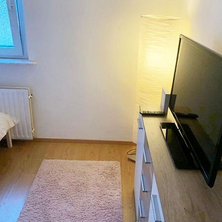 3 Bedroom Apartment In Leverkusen Exteriér fotografie